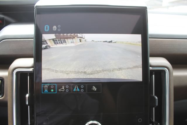 Used 2025 GMC Yukon Denali Ultimate w/ LPO, Floor Liner Package AWD/4WD image 33