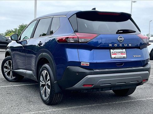 Used 2023 Nissan Rogue SV AWD/4WD image 11