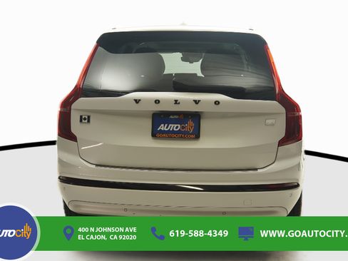 Used 2022 Volvo XC90 T8 Inscription w/ Advanced Package AWD/4WD image 12