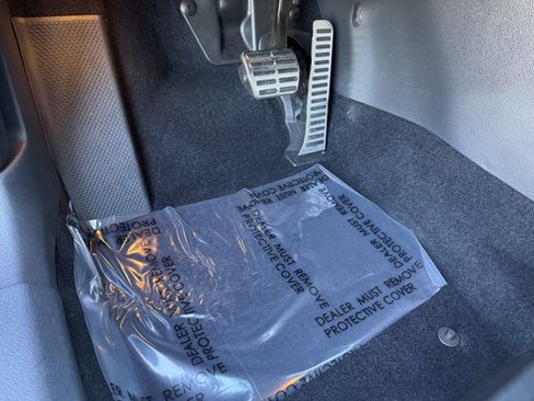 Used 2022 Volkswagen Passat 2.0T R-Line image 20