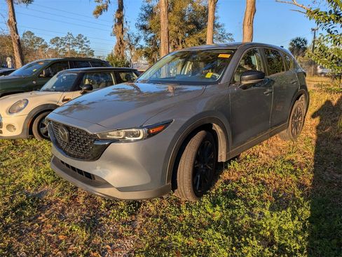 Used 2022 MAZDA CX-5 Carbon Edition image 2