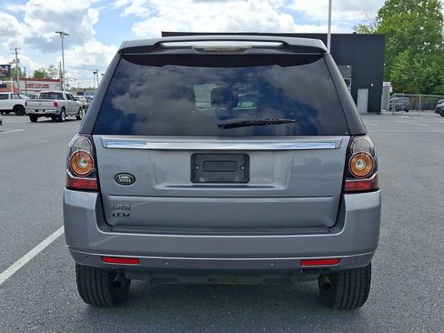 Used 2013 Land Rover LR2 AWD/4WD image 6