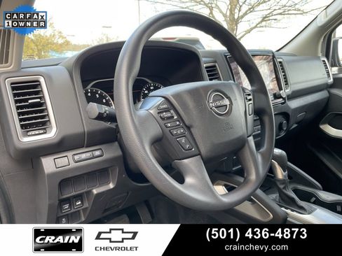Used 2024 Nissan Frontier SV image 9
