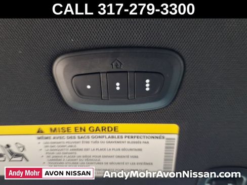 Used 2025 Chrysler Pacifica Select FWD image 35