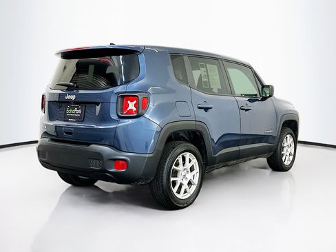 Used 2023 Jeep Renegade Latitude image 9