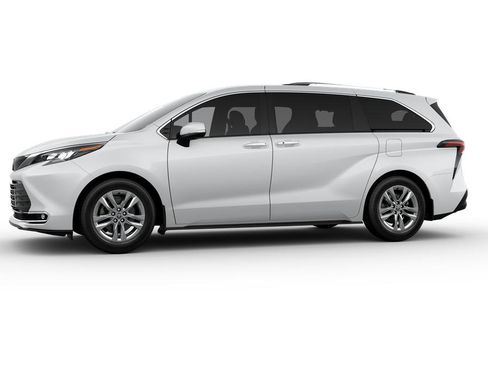 New 2025 Toyota Sienna Limited image 3