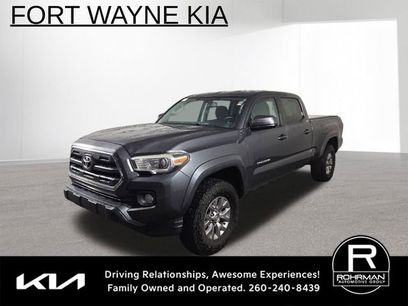 Used 2016 Toyota Tacoma SR5 w/ SR5 Appearance Package (SN)