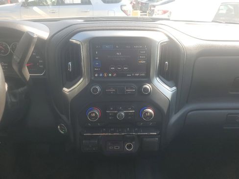 Used 2019 Chevrolet Silverado 1500 LT w/ Texas Edition image 10