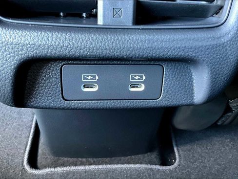 Used 2025 Acura ADX A-Spec FWD image 18