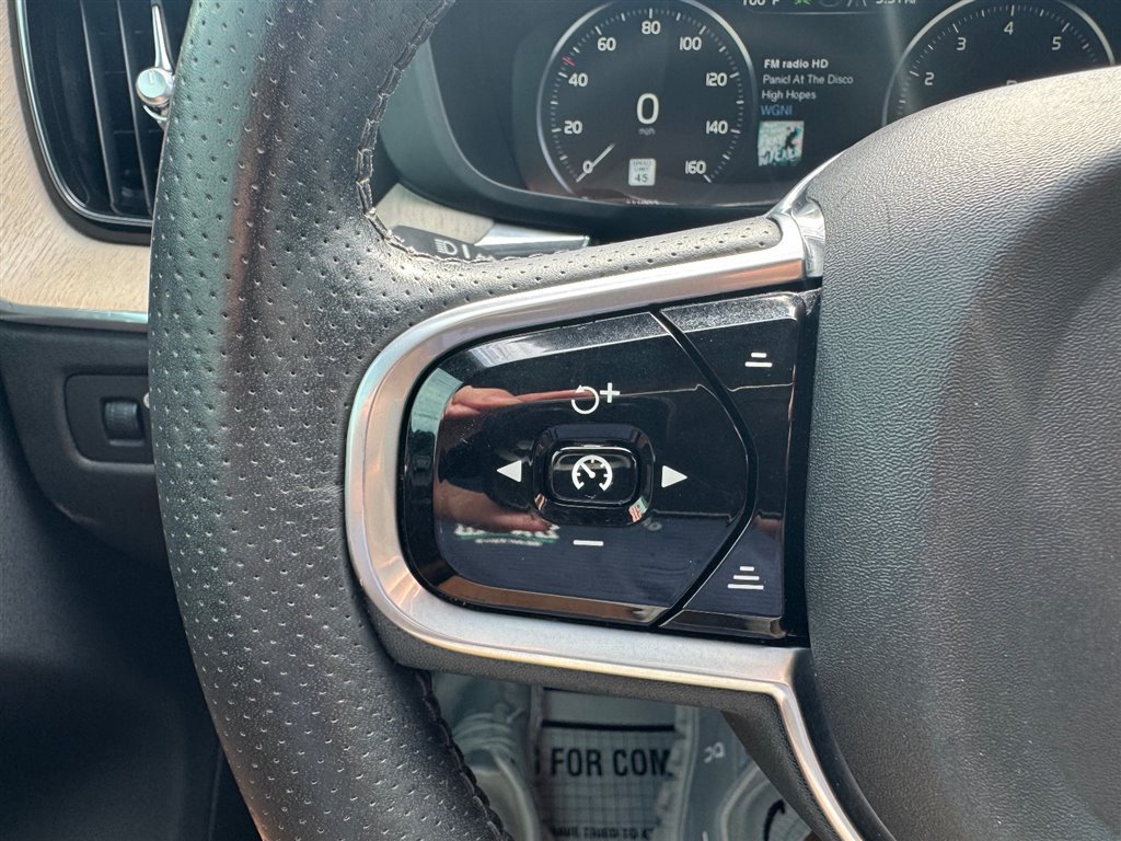 Used 2018 Volvo XC60 T6 Inscription w/ Convenience Package AWD/4WD image 13