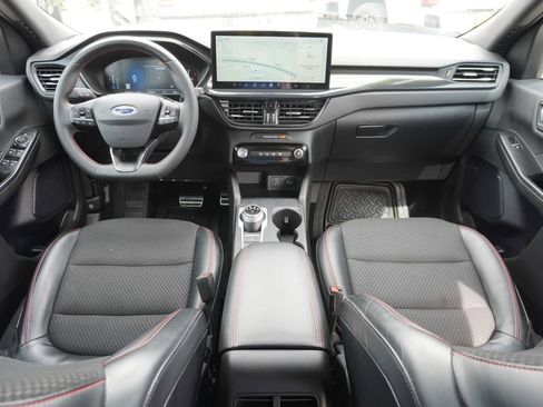 Used 2023 Ford Escape ST-Line w/ Tech Pack #1 FWD image 17