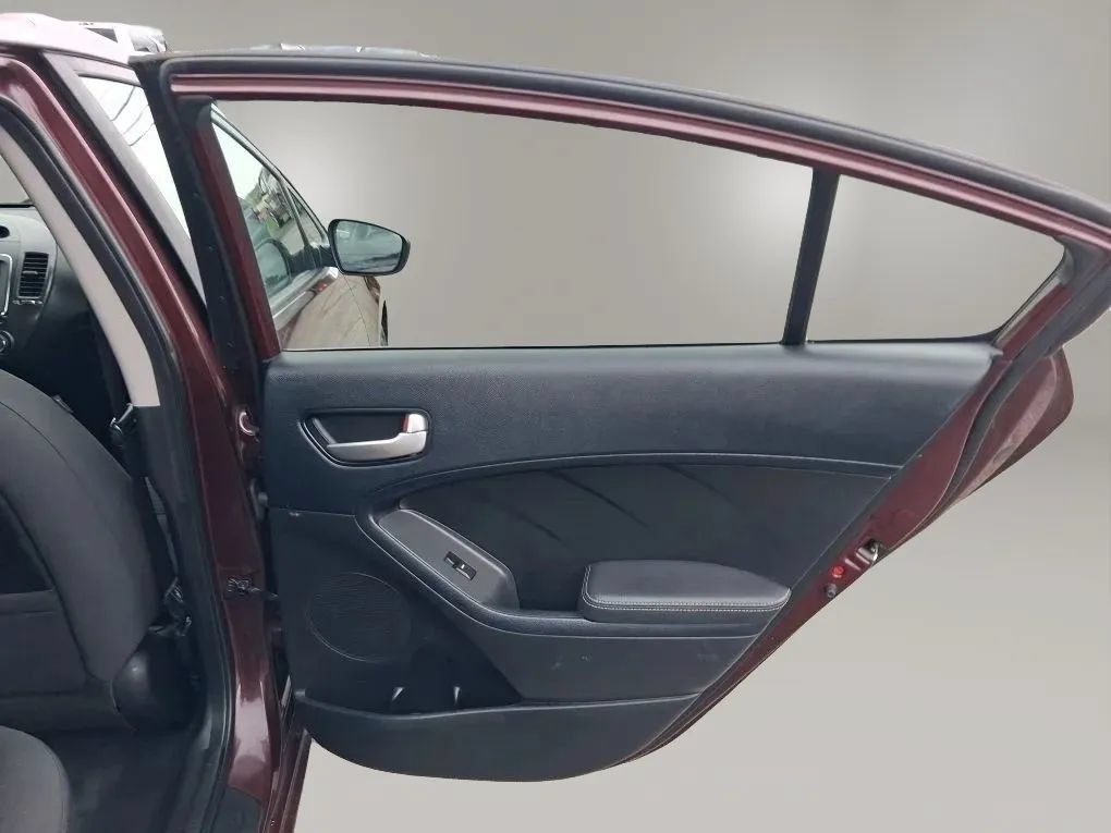 Used 2018 Kia Forte LX w/ LX Popular Package FWD image 37
