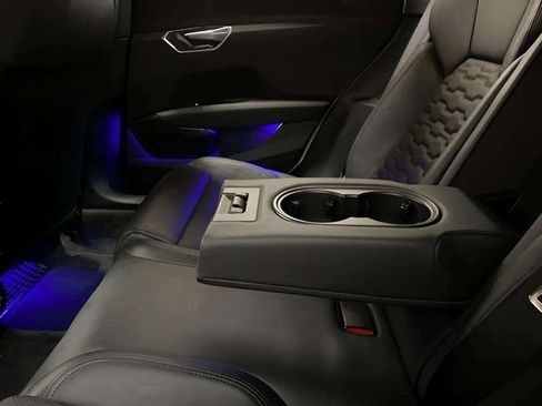 Used 2023 Audi RS e-tron GT w/ Carbon Performance Package image 66