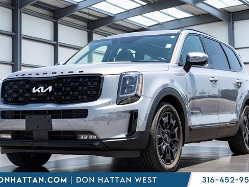 Used 2022 Kia Telluride SX w/ Nightfall Edition Package AWD/4WD image 1