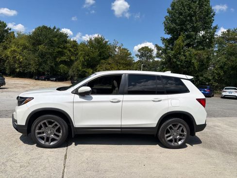 Used 2023 Honda Passport EX-L image 7