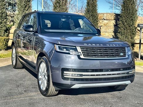 New 2026 Land Rover Range Rover SE image 7