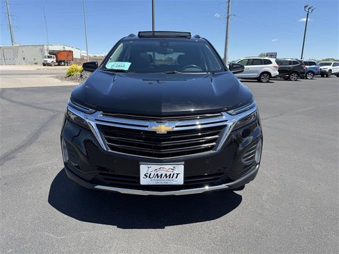 Used 2022 Chevrolet Equinox LT AWD/4WD image 3