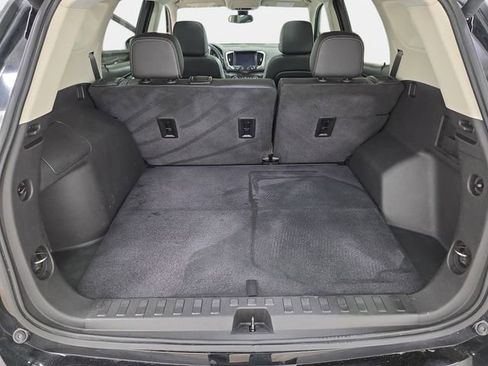 Used 2024 GMC Terrain Denali w/ Denali Premium Package AWD/4WD image 35