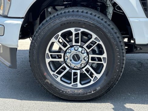 New 2026 Ford F250 4x4 Crew Cab Super Duty image 24