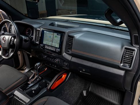 Used 2023 Nissan Frontier Pro-X w/ Technology Package image 17