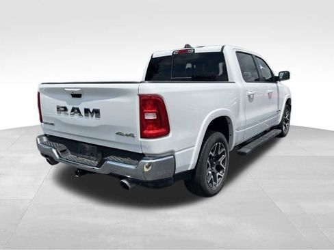 Used 2025 RAM 1500 Laramie AWD/4WD image 7