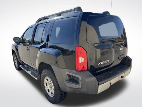 Used 2015 Nissan Xterra X image 4
