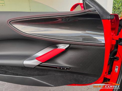 Used 2023 Ferrari SF90 Spider image 20