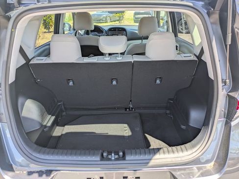 Used 2025 Kia Soul LX FWD image 12