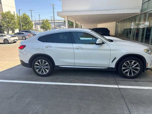 Used 2019 BMW X4 xDrive30i w/ Premium Package AWD/4WD image 3