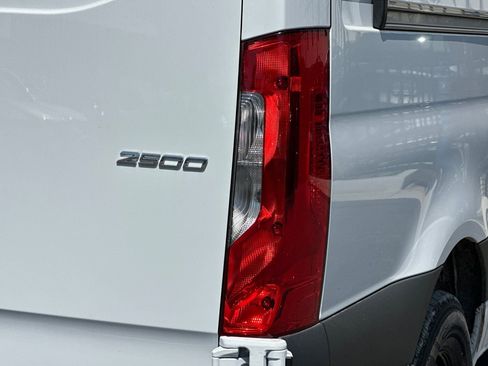 New 2025 Mercedes-Benz Sprinter 2500 image 7