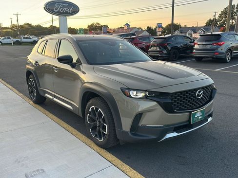 Used 2023 MAZDA CX-50 Meridian Edition AWD/4WD image 3