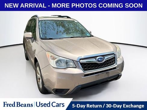 Used 2015 Subaru Forester 2.5i Premium w/ All-Weather Package AWD/4WD image 9