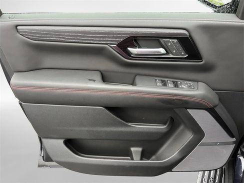 Used 2025 GMC Yukon AT4 Ultimate w/ LPO, Floor Liner Package image 17