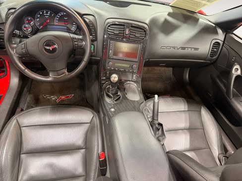 Used 2012 Chevrolet Corvette Convertible w/ 3LT Preferred Equipment Group image 11