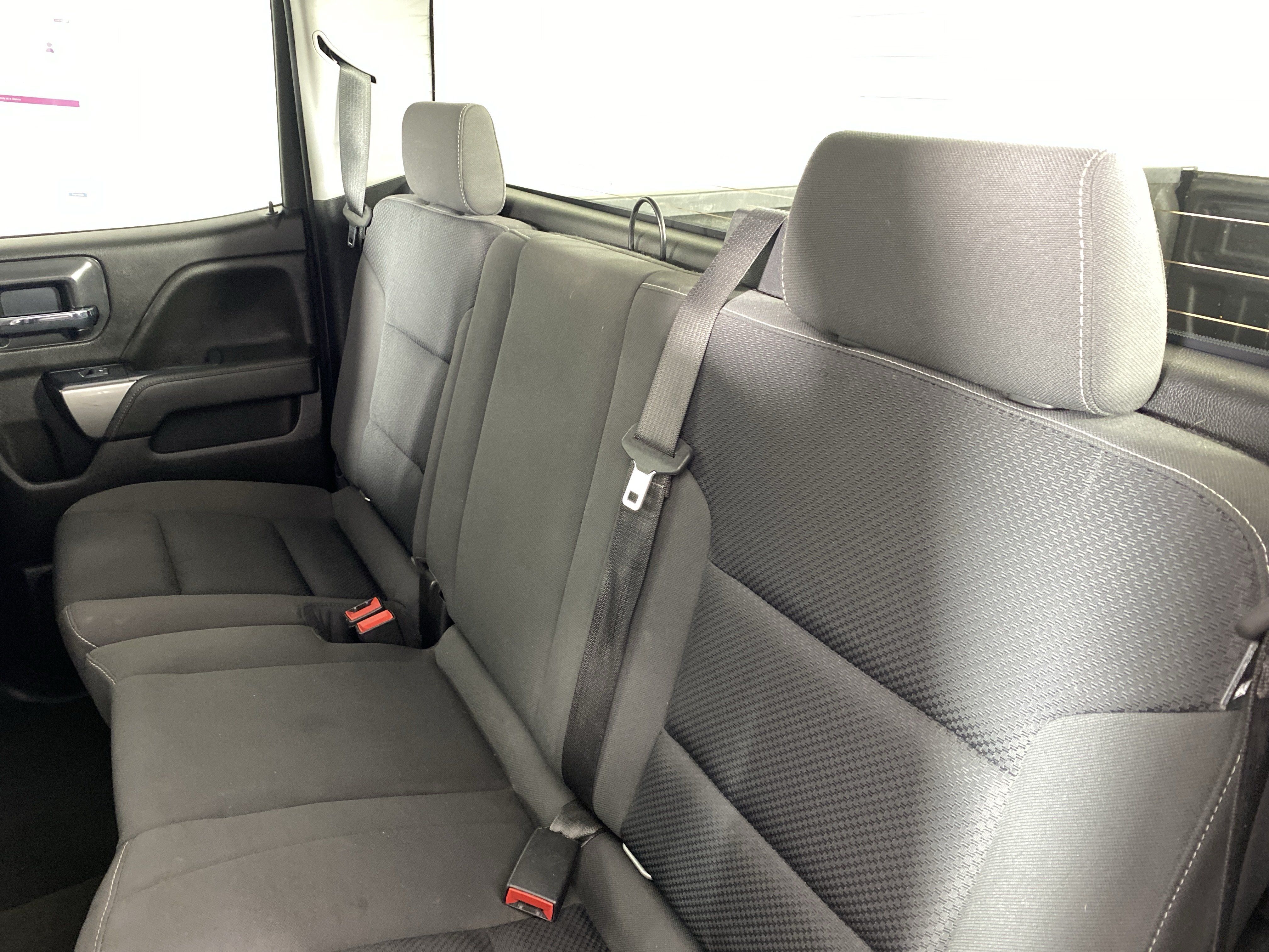 Used 2018 Chevrolet Silverado 1500 LT w/ All Star Edition AWD/4WD image 30