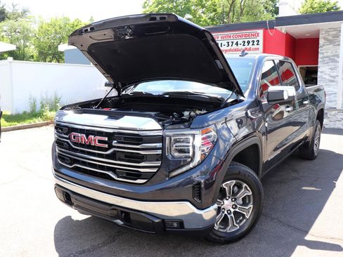 Used 2025 GMC Sierra 1500 SLT AWD/4WD image 51