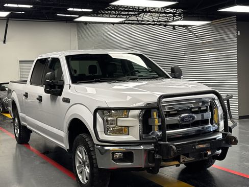 Used 2016 Ford F150 XLT w/ Trailer Tow Package AWD/4WD image 7