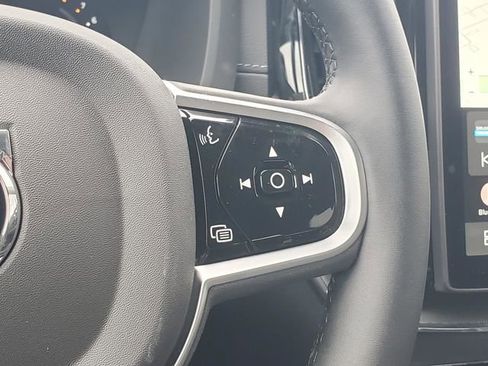 New 2026 Volvo XC60 B5 Ultra w/ Protection Package Premier AWD/4WD image 19