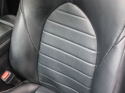 Used 2023 Toyota Highlander XLE w/ Protection Package #3 (TMS) image 23