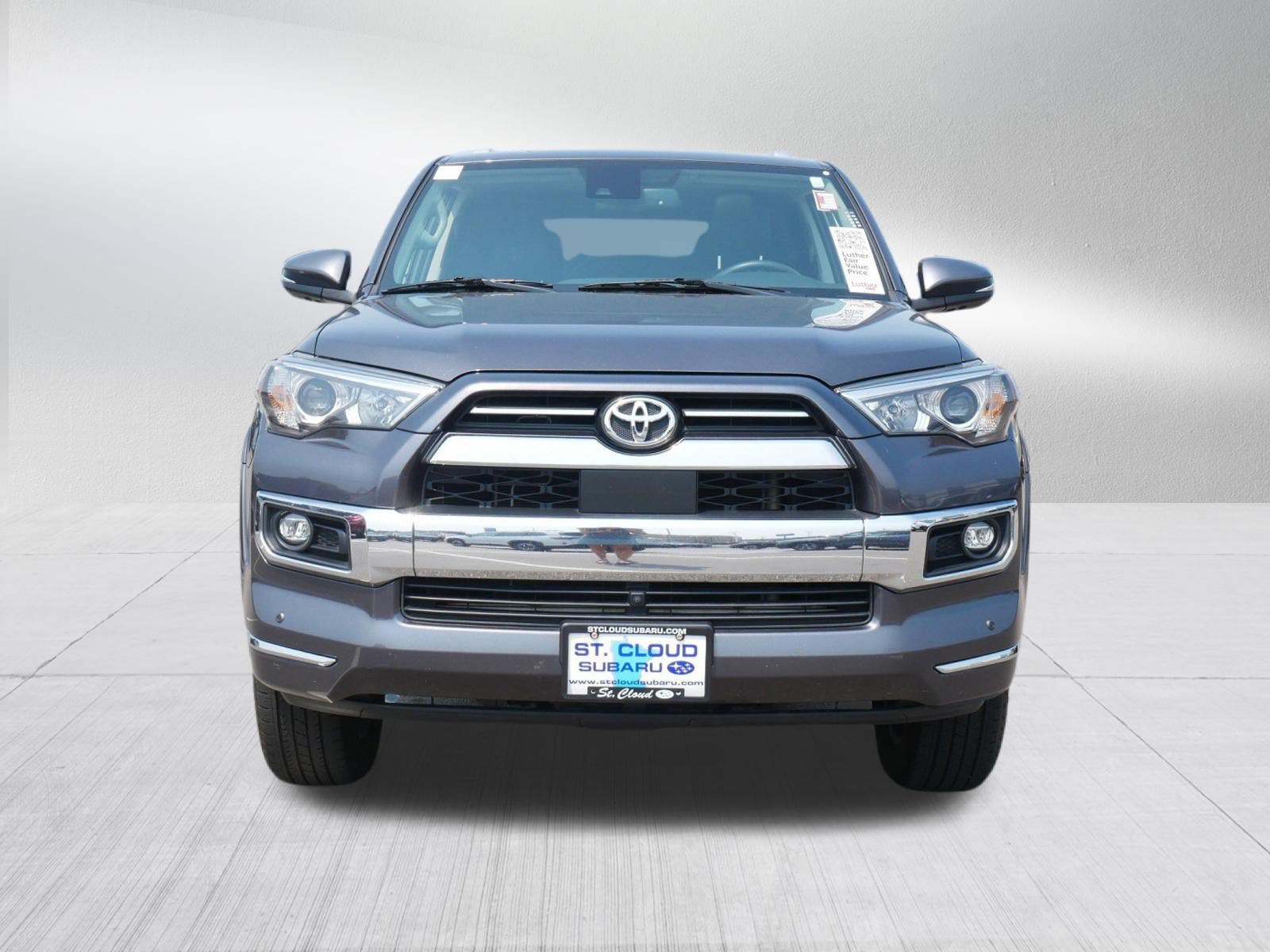Used 2022 Toyota 4Runner Limited AWD/4WD image 2
