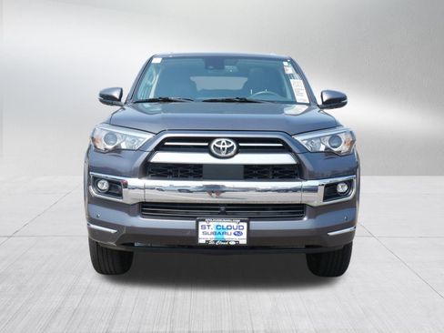 Used 2022 Toyota 4Runner Limited AWD/4WD image 2