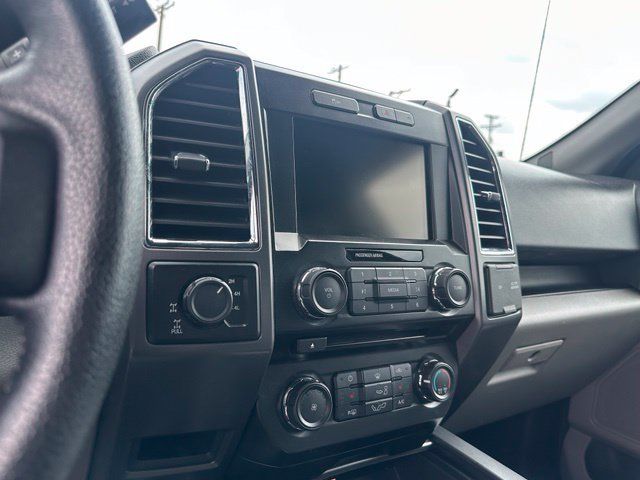 Used 2015 Ford F150 XLT w/ Equipment Group 302A Luxury AWD/4WD image 18