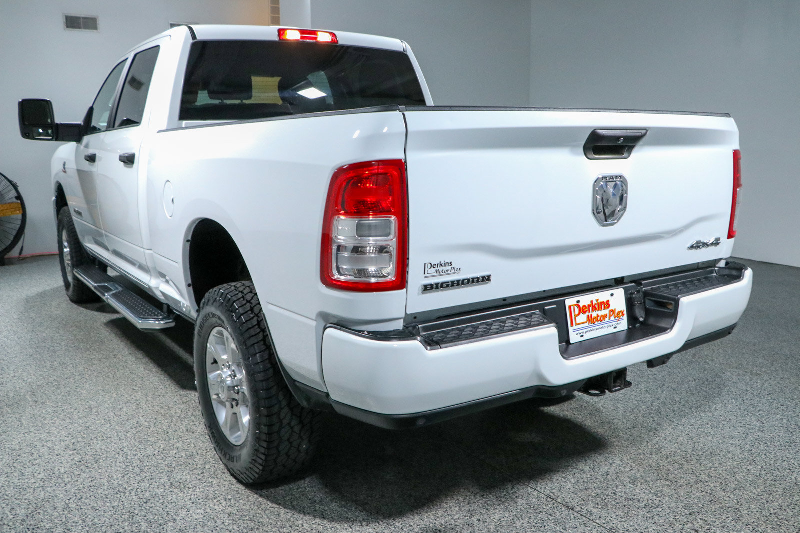 Used 2024 RAM 2500 Big Horn w/ Off Road Package AWD/4WD image 9