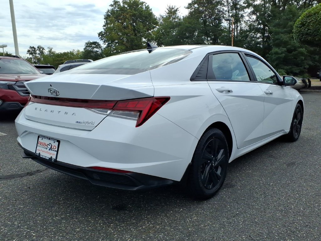 Used 2023 Hyundai Elantra Blue w/ Preferred Accessory Package FWD image 19