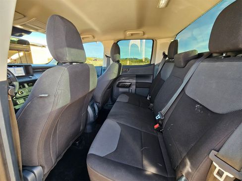 Certified 2024 Ford Maverick XL image 18