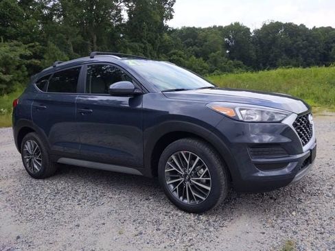 Used 2021 Hyundai Tucson SEL FWD image 2