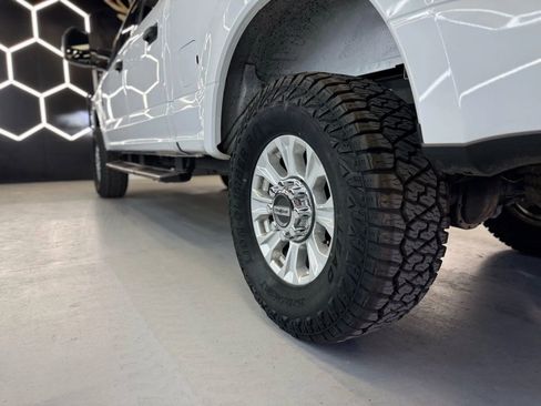 Used 2022 Ford F250 XLT image 10