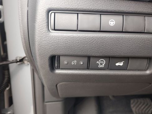 New 2026 Nissan Rogue SV AWD/4WD image 15