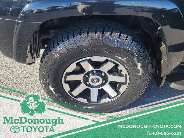 Used 2023 Toyota 4Runner TRD Off-Road Premium AWD/4WD image 27