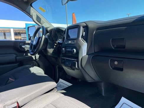 Used 2024 Chevrolet Silverado 2500 Custom w/ Custom Convenience Package image 33